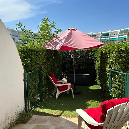Au Pacific Avec Jardin A 3 Mn Des Plages Apartman