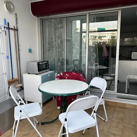 Au Pacific Avec Jardin A 3 Mn Des Plages